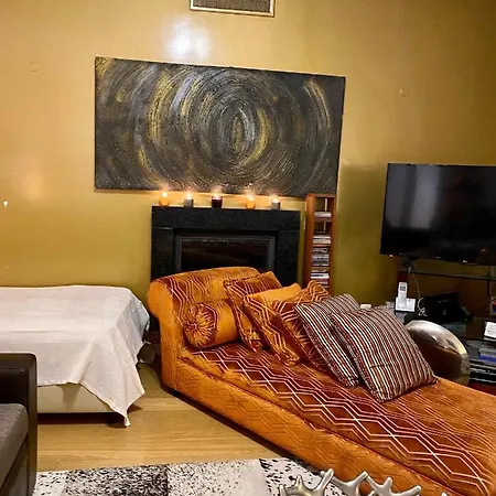 Habitación en casa particular For 5 Near The &