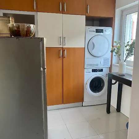 For 5 Near The & Kwatera prywatna Caxias